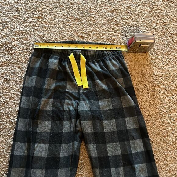 Old Navy Youth boys size large (10/12) gray & black polyester pajama pants. - Picture 6 of 7